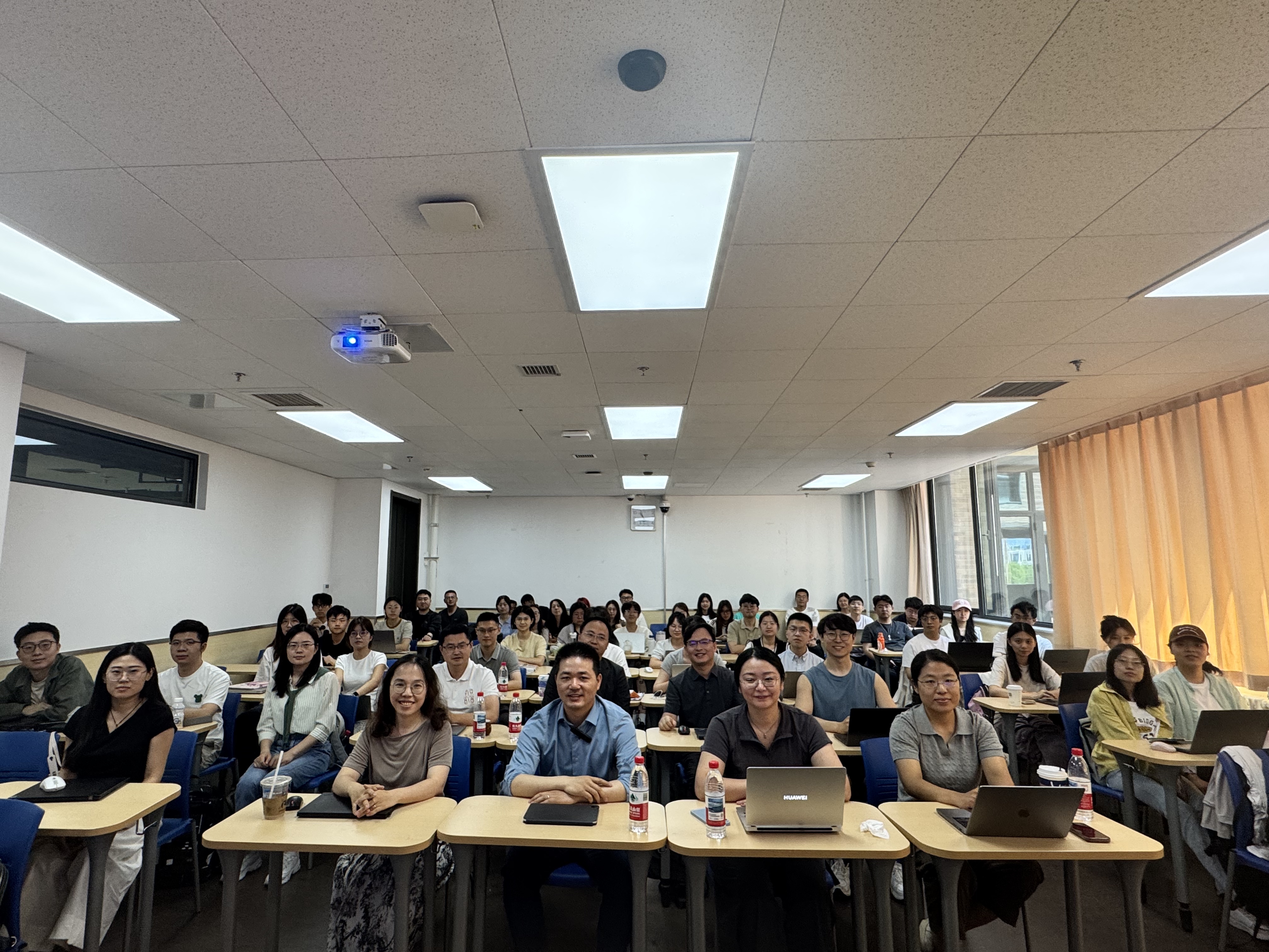 VS Code One-Stop Research at CUFE